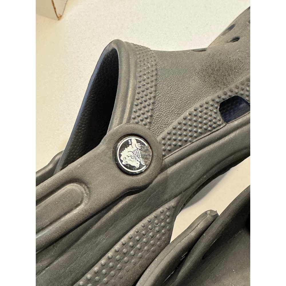 Crocs Classic Clog Kids SZ J1 Black Lightweight Slip On Water Shoes - Picture 6 of 8